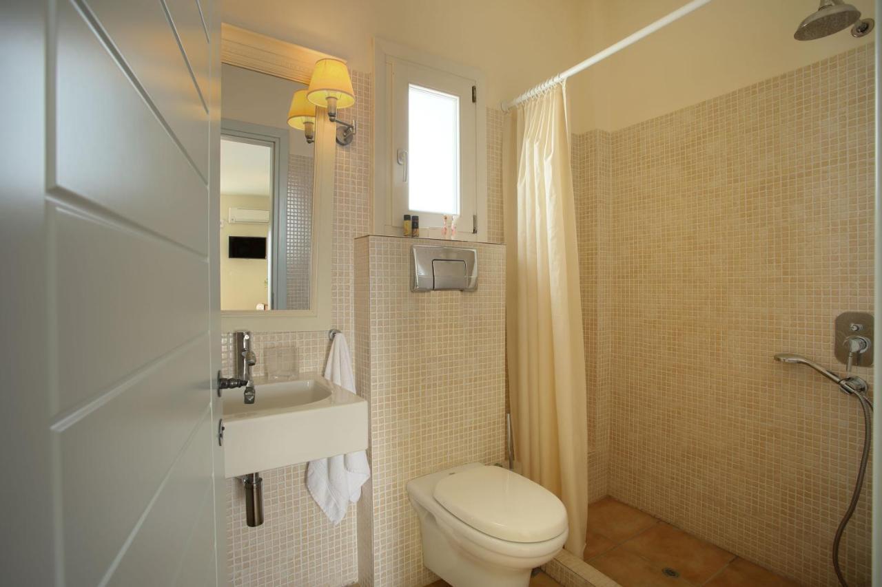 קופוניסיה Aeolos Hotel מראה חיצוני תמונה