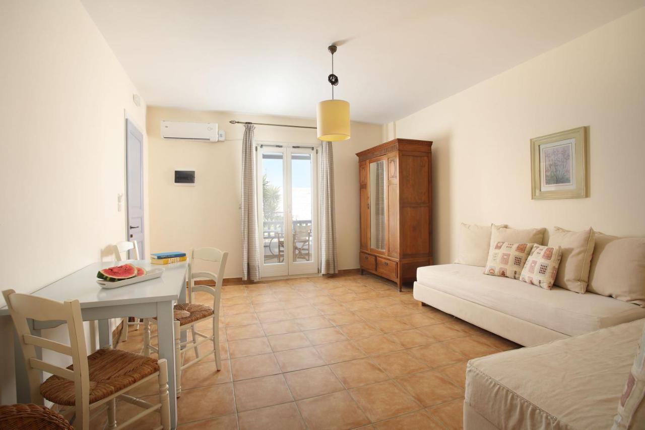 קופוניסיה Aeolos Hotel מראה חיצוני תמונה