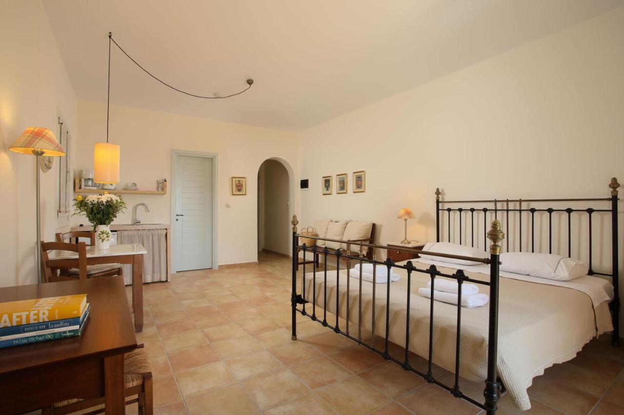 קופוניסיה Aeolos Hotel מראה חיצוני תמונה